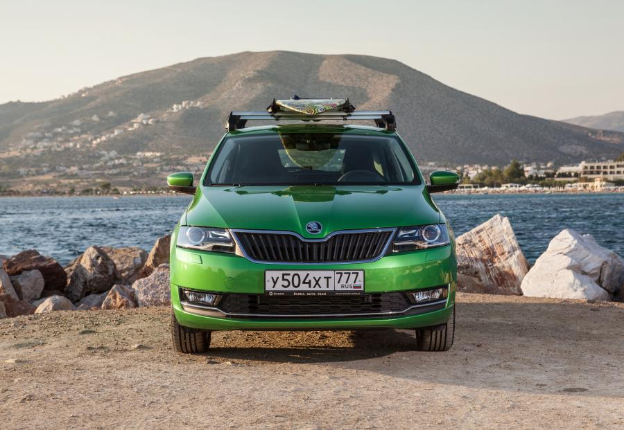  Skoda Rapid 2017 года  (WW) (фото 33 из 45)